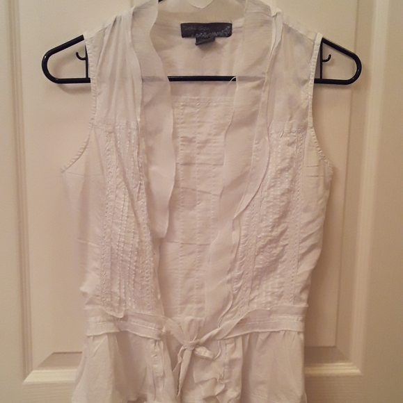 Top - Picture 2 of 2